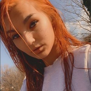 Meet your Posher, Rhea